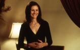 Julia Roberts as Kiki Harrison